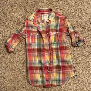 American Eagle Outfitters Multicolor Plaid Button-Down Shirt